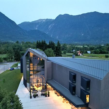 Hotel Soca ボヴェツ エクステリア 写真