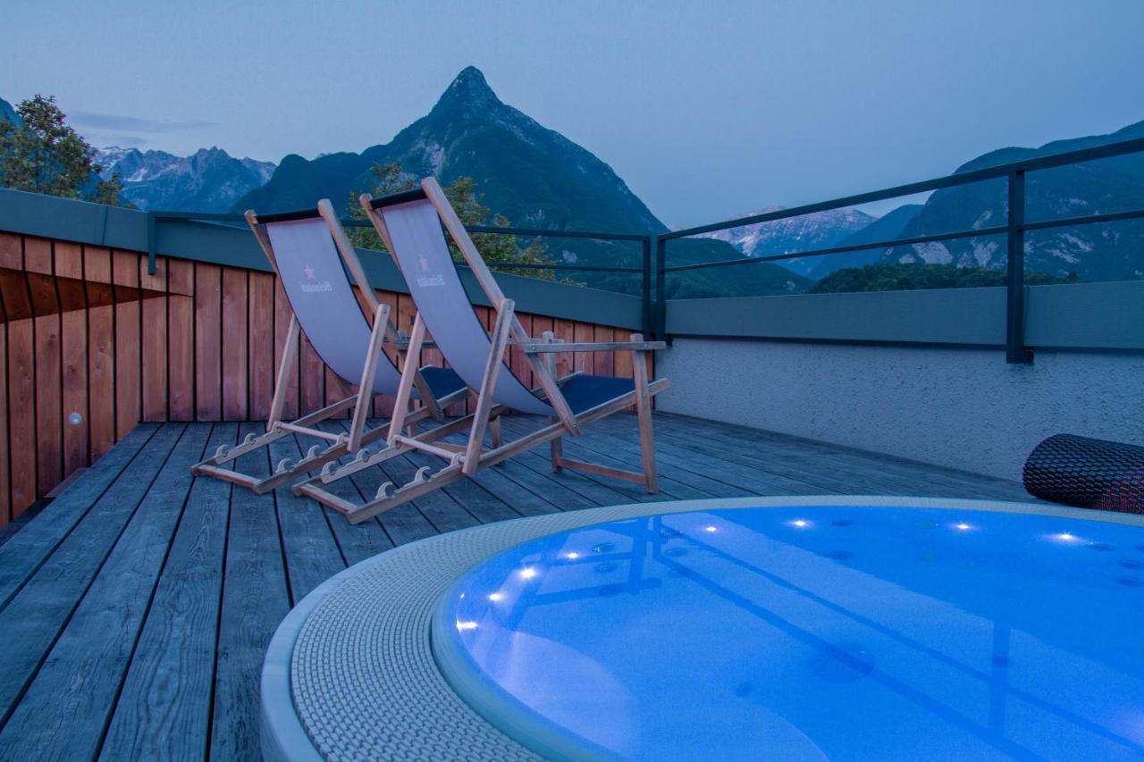 Hotel Soca ボヴェツ エクステリア 写真